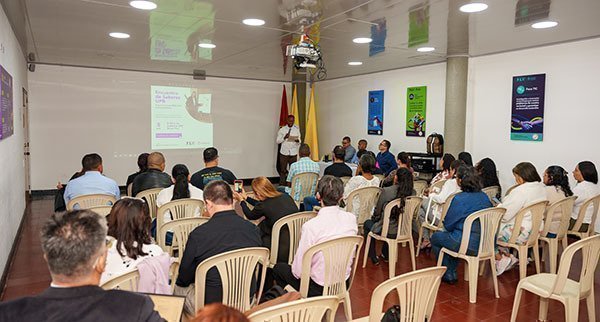 Estudiantes Fondo MEN - Encuentro de saberes