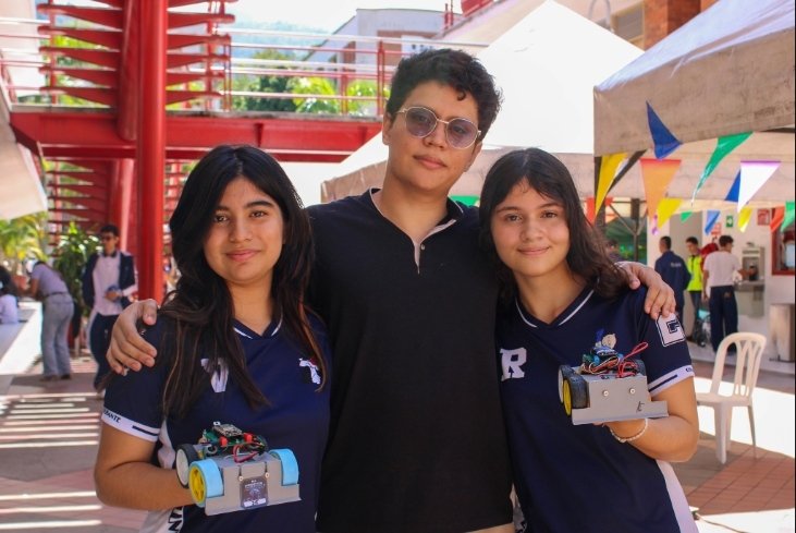 Estudiantes en el bootmaster