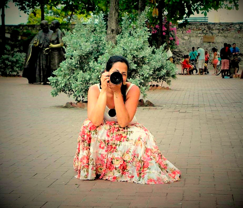 Claudia Elena Villegas - Artistas Bolivarianos