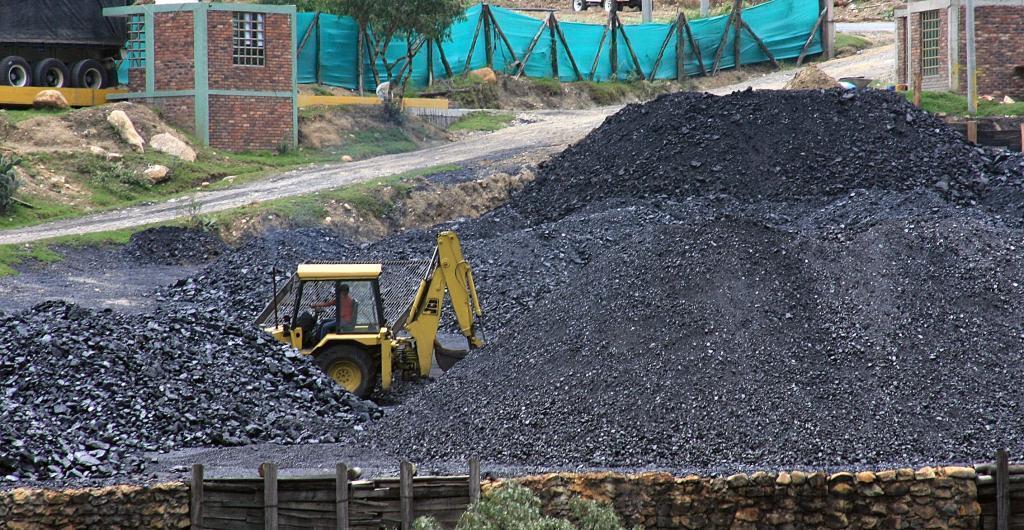 Industria del coque en Colombia: crecimiento y desafíos frente a la competencia internacional