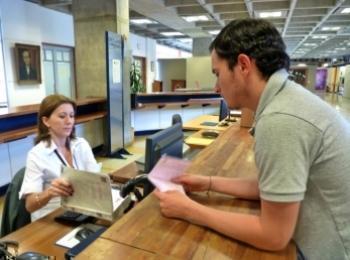 Devolución de libros en la Biblioteca