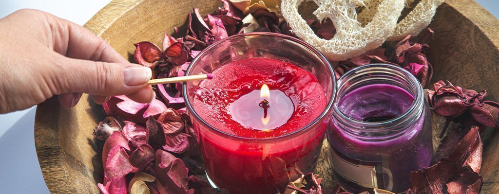 elaboración y decoración de velas artesanales