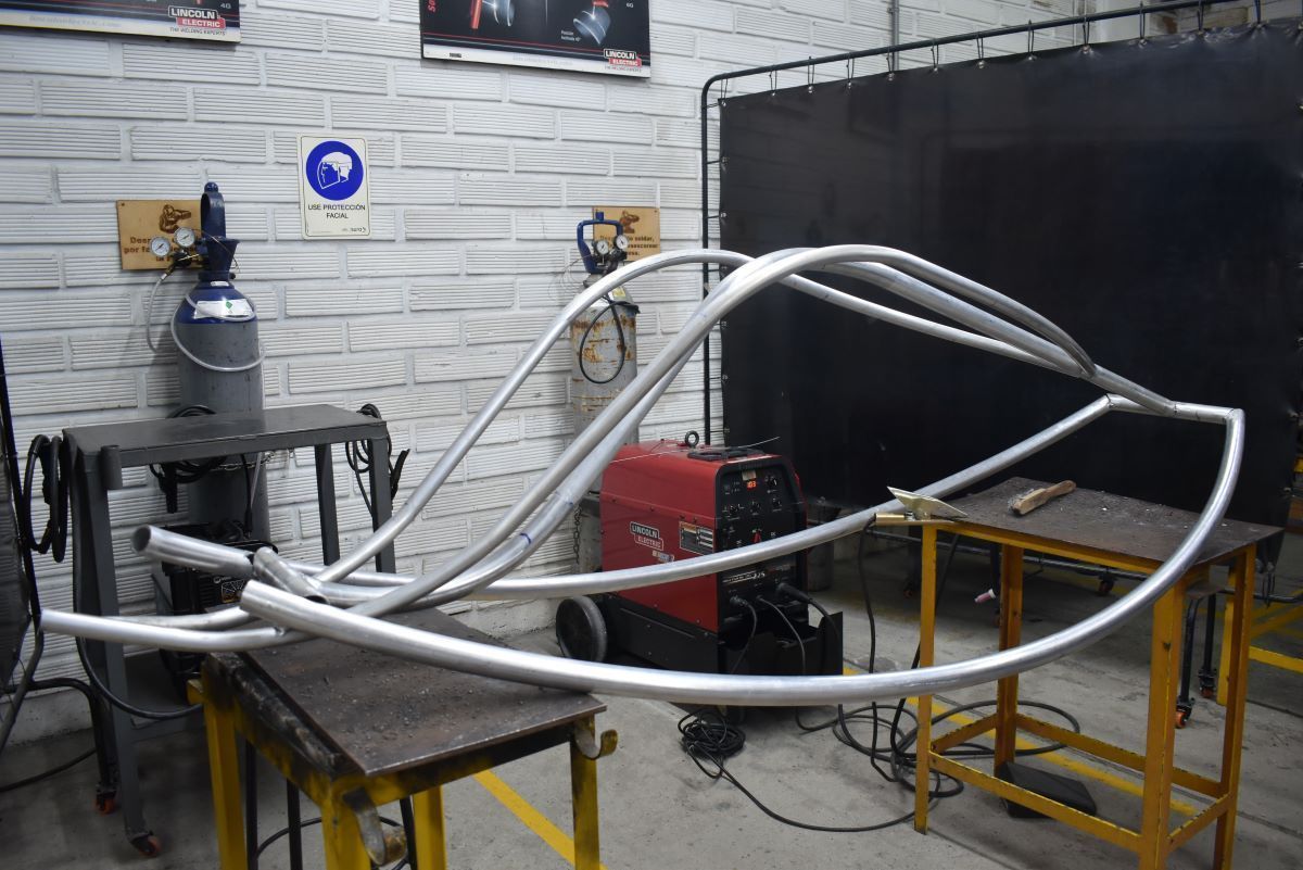 Un halcón sobre ruedas: Falcon UPB alista su próximo vehículo de tracción humana