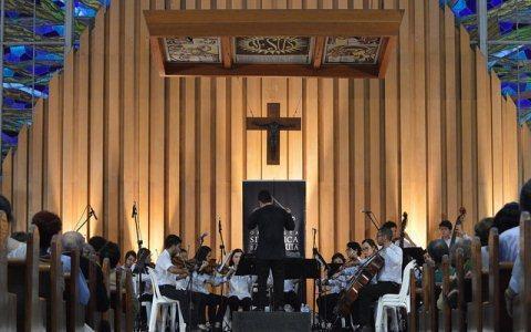 Plano general del concierto ofrecido por la Orquesta Sinfónica de Antioquia