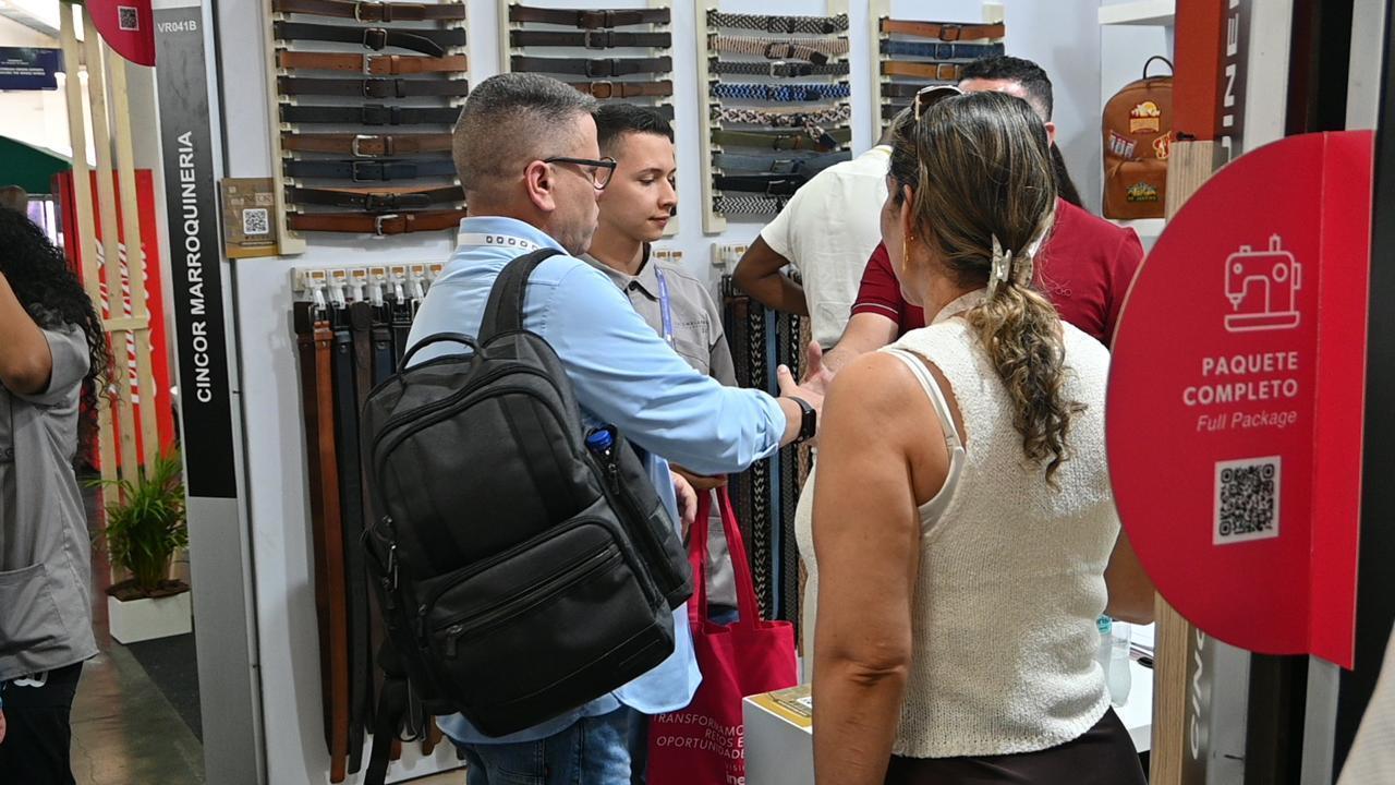 fortaleciendo la conexión entre la industria