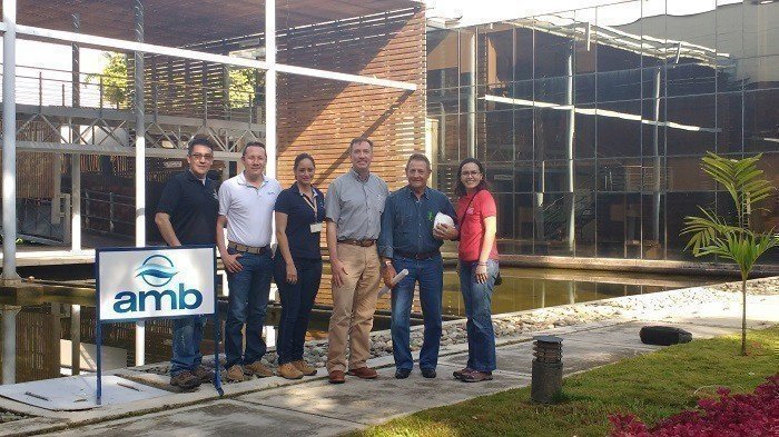 Investigación en la revista Water