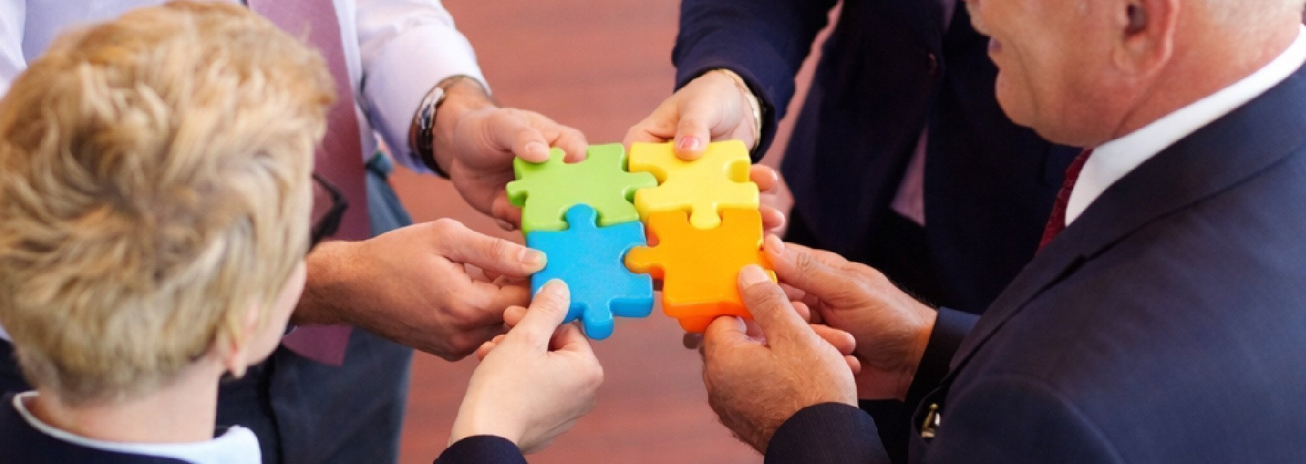 Laboratorio Amigable composición: