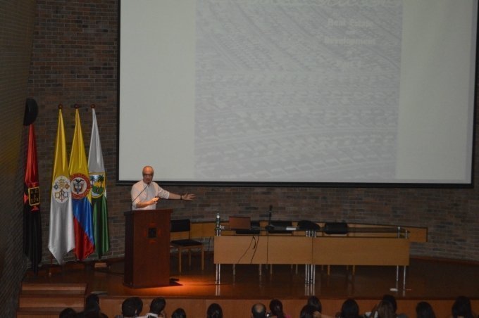 Lecturas de Arquitectura y cohorte Maestría en Urbanismo