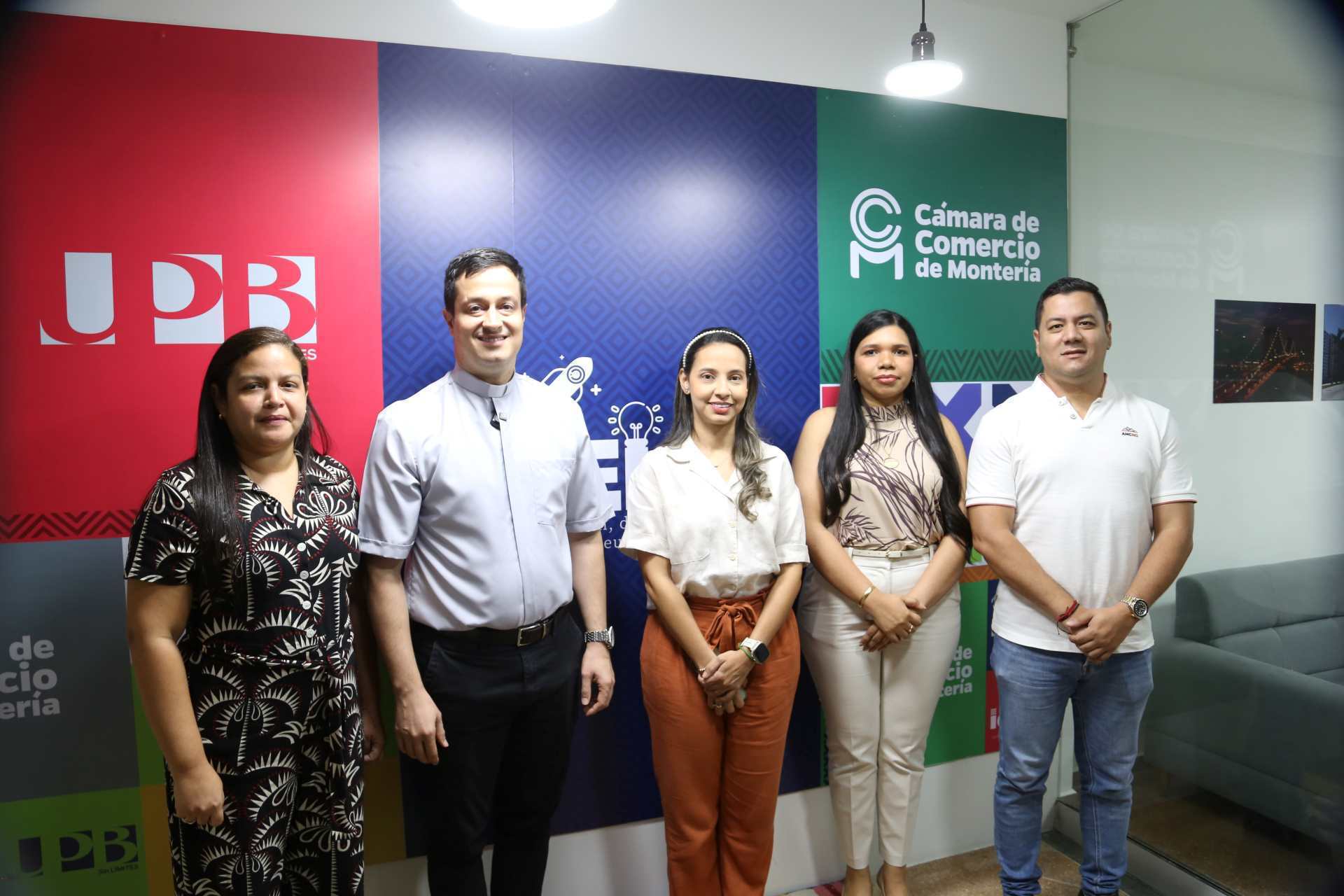 Inauguración laboratorio de innovación, emprendimiento y desarrollo - IdeLab