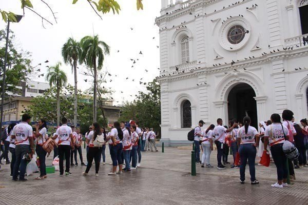 El líder bolivariano es leal, justo, honrado, solidario y respetuoso. Sus acciones positivas causan impacto en la sociedad.
