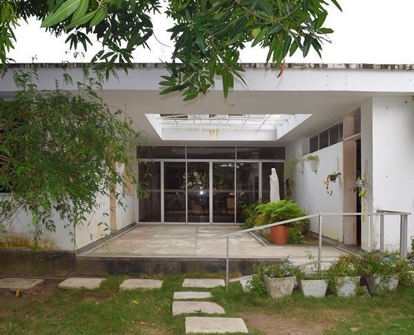 Patio -jardín de Casa Buena, construida por Roberto Acosta Madiedo, en 1954