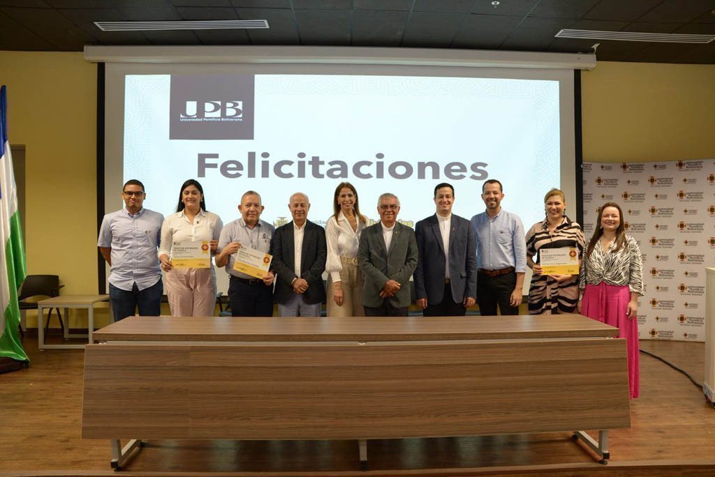 El rector general de la UPB, Presbítero Julio Jairo Ceballos Sepúlveda, y el rector de la seccional Montería, Pbro. Juan Camilo Restrepo Tamayo, presidieron los actos conmemorativos