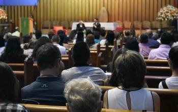 padres de familia en la inducción