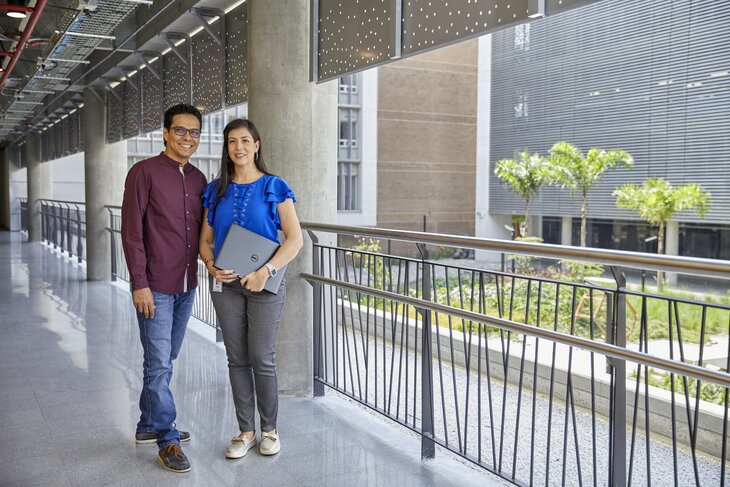 Profesores en bloque 11 UPB