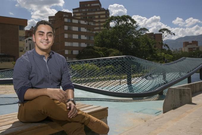 Sergio Correa, egresado del Colegio y de Comunicación Social - Periodismo