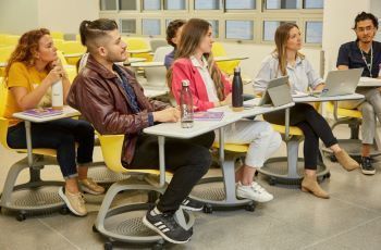 Foto estudiantes de Cursos Cerrados