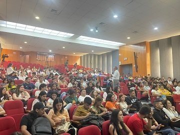 Foto Tipo D Charla Colperu