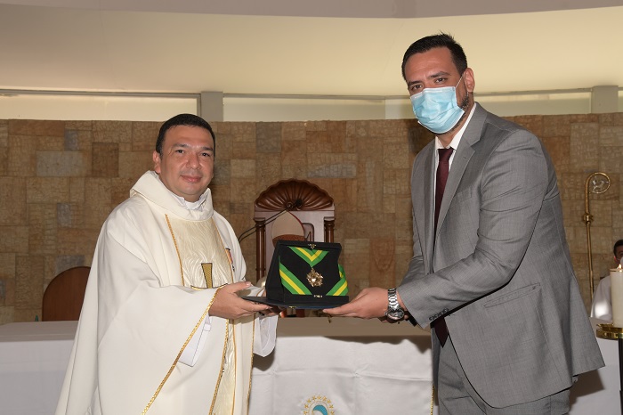 Tipo Interna5 Aniversario 30