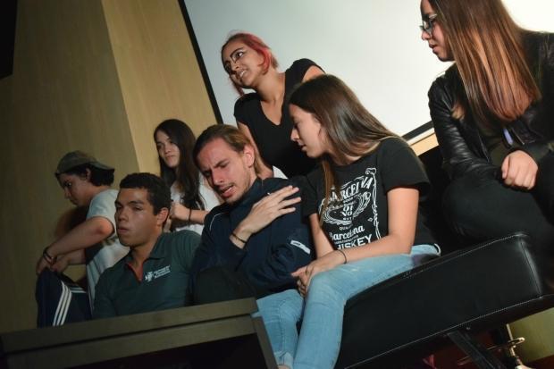 Obra de teatro TOC TOC de estudiantes de Psicología