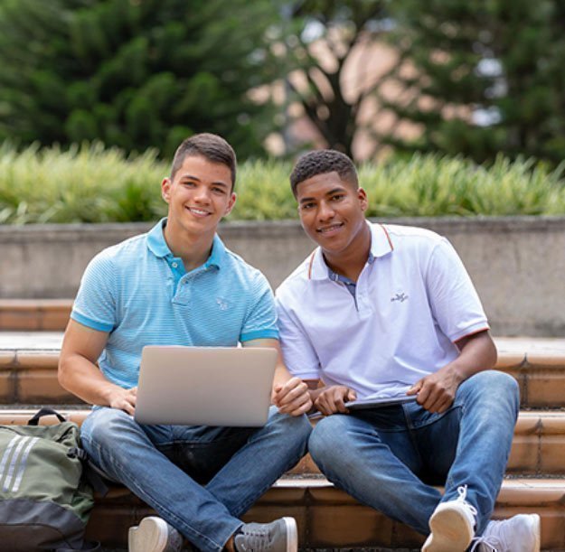 Jóvenes estudiantes