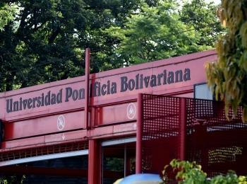 Portería Avenida Bolivariana