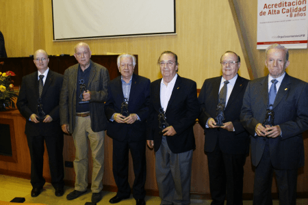 Durante el evento se rindió homenaje a los egresados fundadores