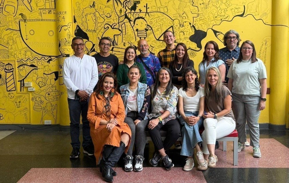 Foto grupal de docentes